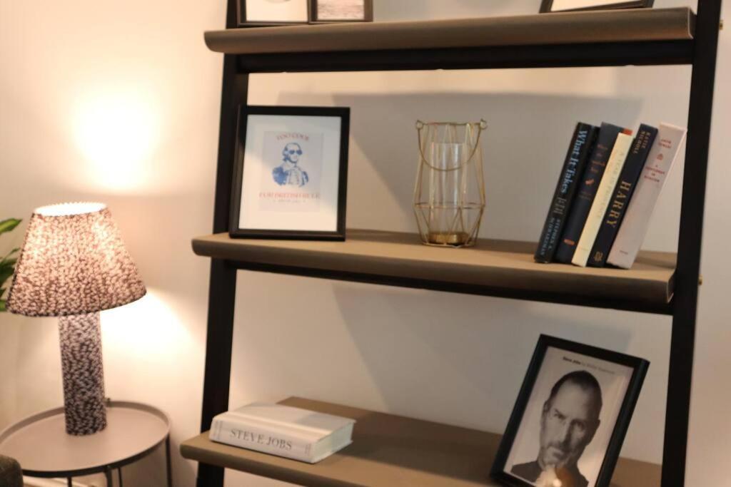 3-Bedroom House With Cute Patio Explore Dc On Foot Washington Ngoại thất bức ảnh