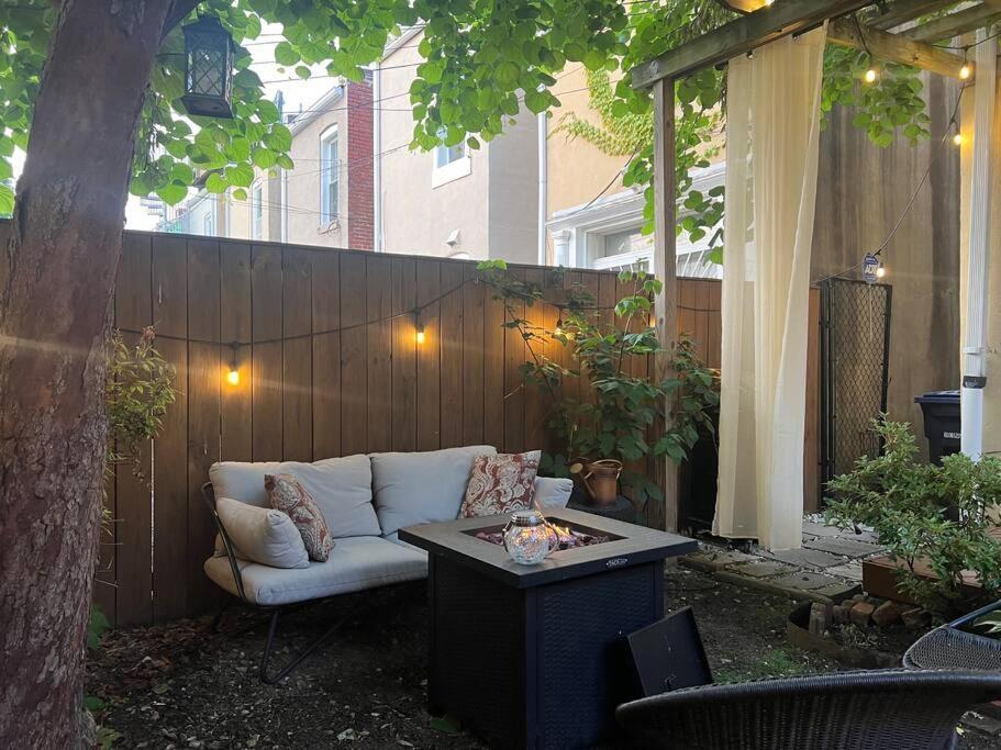 3-Bedroom House With Cute Patio Explore Dc On Foot Washington Ngoại thất bức ảnh